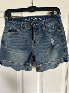 Vanilla Star Distressed Mid-Rise Denim Shorts in Blue